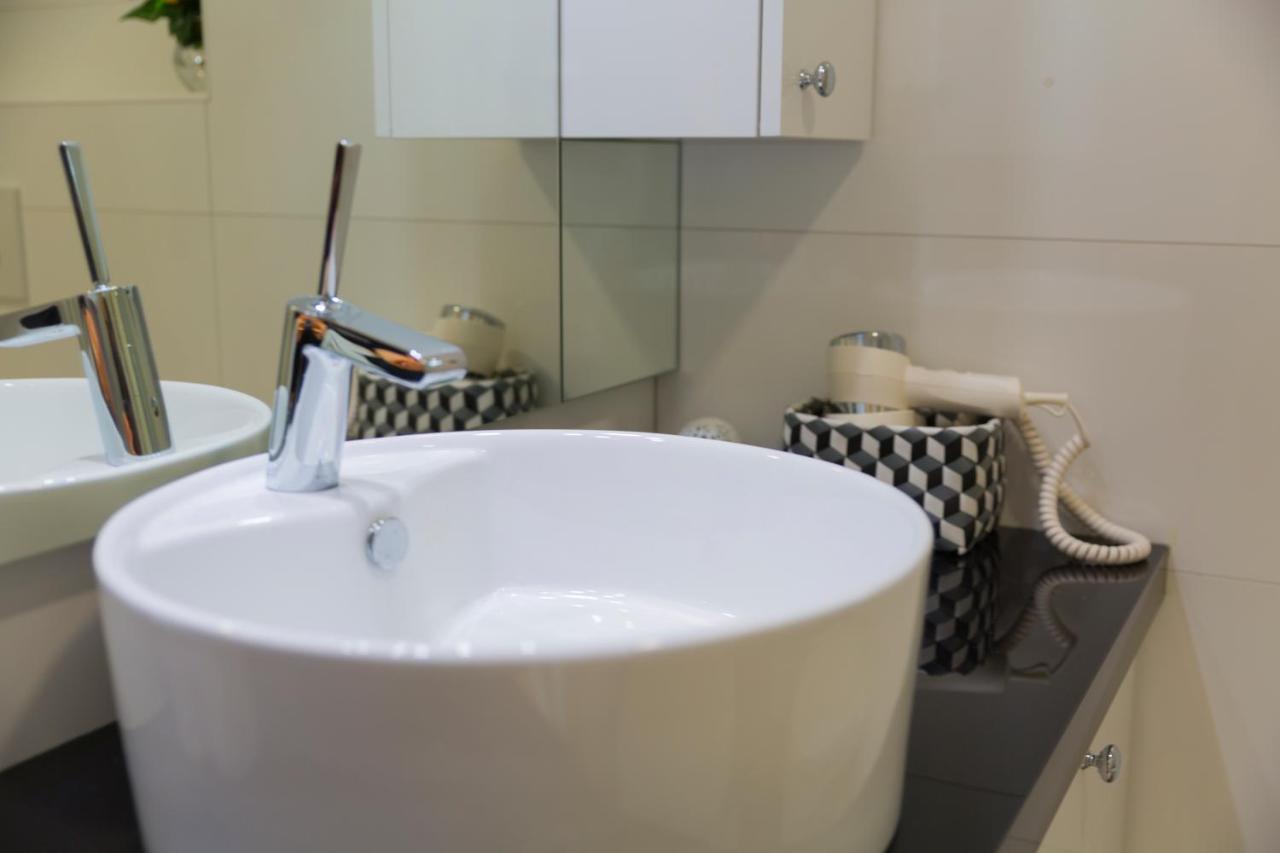 Apartment Paradise Makarska Bagian luar foto