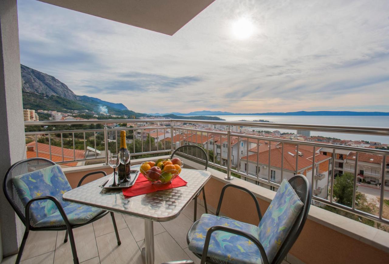 Apartment Paradise Makarska Bagian luar foto